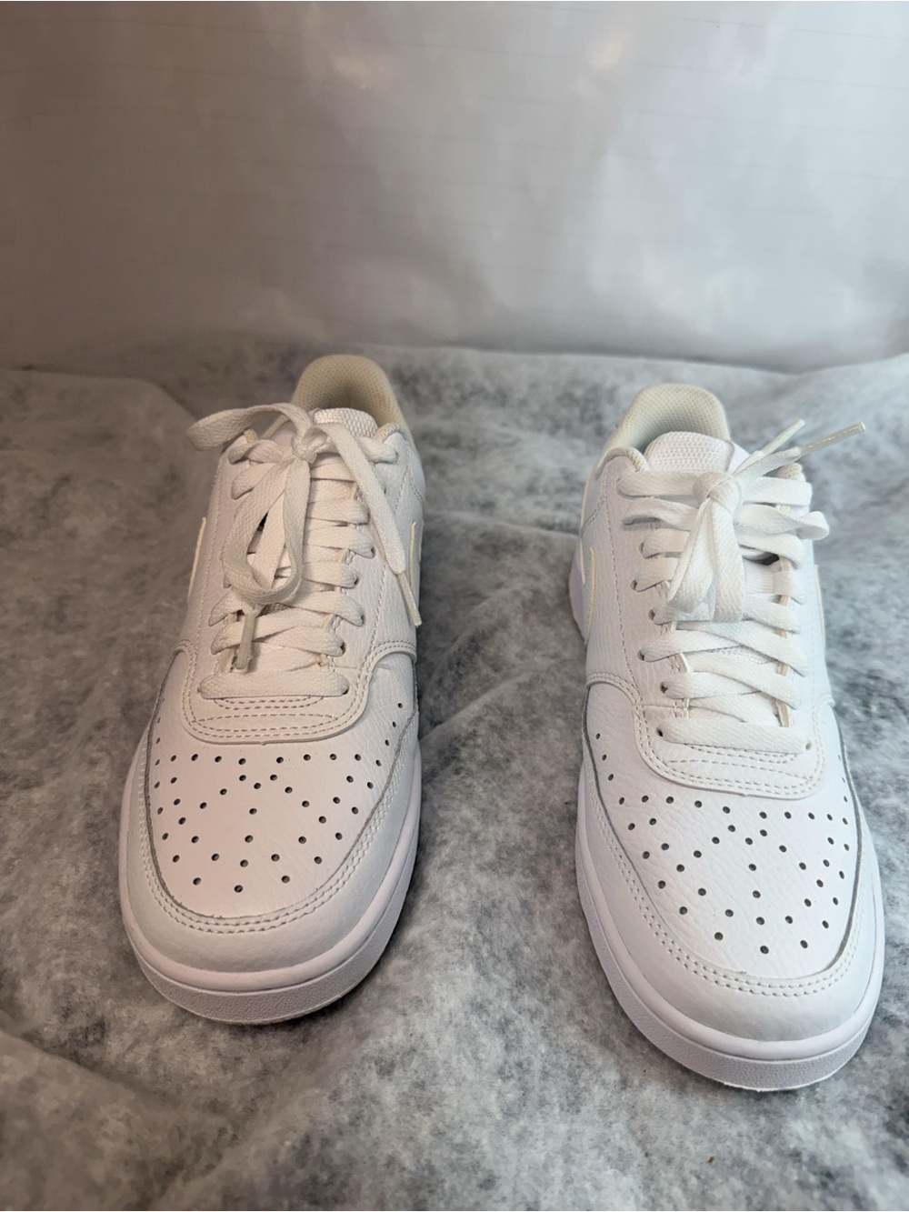 Women White Nike Air Force 1 Sneakers - Clean Casual Style